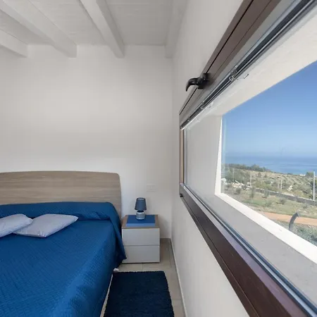 Villa Vista Mare Con Piscina A Sarmuci *