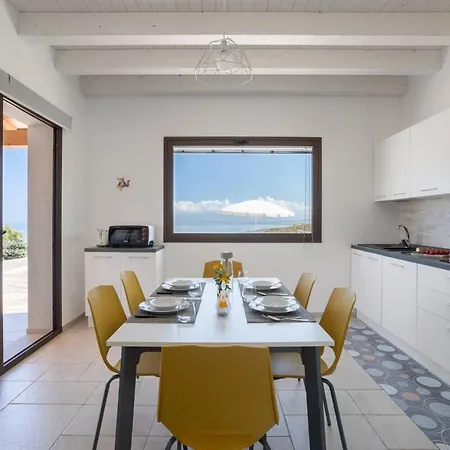 Vista Mare Con Piscina A Sarmuci Villa